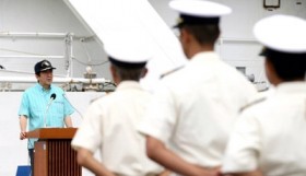 Báo Trung Quốc chỉ trích Thủ tướng Nhật là “nguy hiểm”
