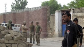 Taliban cướp ngục, giải cứu 250 tù nhân