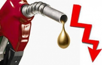 Giá xăng dầu hôm nay 26/8 giảm mạnh