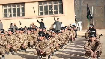 2.000 trẻ em “đầu quân” cho IS