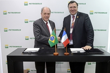 Petrobras và Total ký hợp tác về năng lượng tái tạo