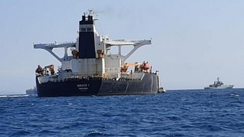 Vì sao Anh chưa vội thả tàu chở dầu Iran?