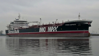 Thế giới nháo nhào vì Iran bắt giữ một tàu chở dầu của Anh