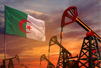 Doanh thu xuất khẩu dầu khí của Algeria giảm 39% vì Covid-19