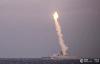 Nga bất ngờ thử nghiệm tên lửa siêu thanh Zircon