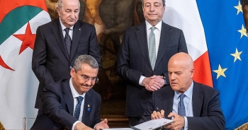 Ý và Algeria ký các thỏa thuận đặc biệt về cung cấp khí đốt
