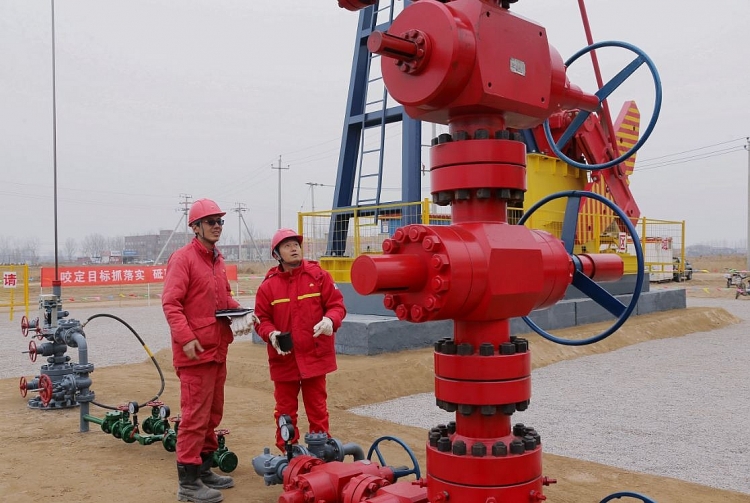 PetroChina xây dựng nhà máy điện mặt trời phục vụ khai thác dầu