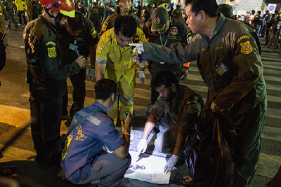 Hình ảnh vụ đánh bom đẫm máu ở Bangkok