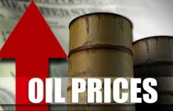 Giá dầu tăng vọt lên mức 110 USD/thùng