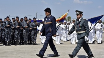 Bolivia khánh thành trường quân sự “chống Đế quốc Mỹ”