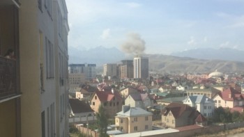Đại sứ quán Trung Quốc ở Kyrgyzstan bị đánh bom
