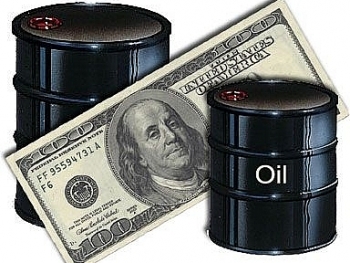 Nga xem xét bỏ đồng USD khi bán dầu mỏ