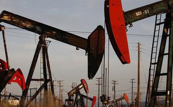Giá dầu thế giới 20/12: Giá dầu phục hồi nhẹ
