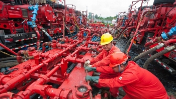 Các tập đoàn dầu khí Trung Quốc lãi lớn