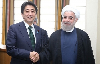Nhật Bản sẽ ngừng nhập khẩu dầu thô Iran dưới áp lực của Mỹ