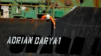 Mỹ quyết không tha tàu chở dầu Iran mới được Anh phóng thích