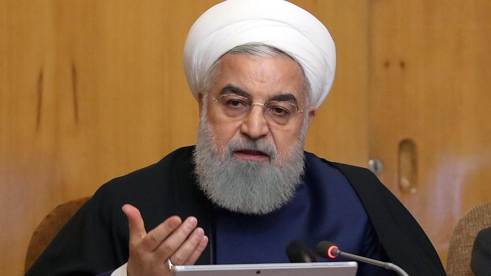 Tổng thống Iran tuyên bố từ bỏ mọi cam kết về nghiên cứu và phát triển hạt nhân