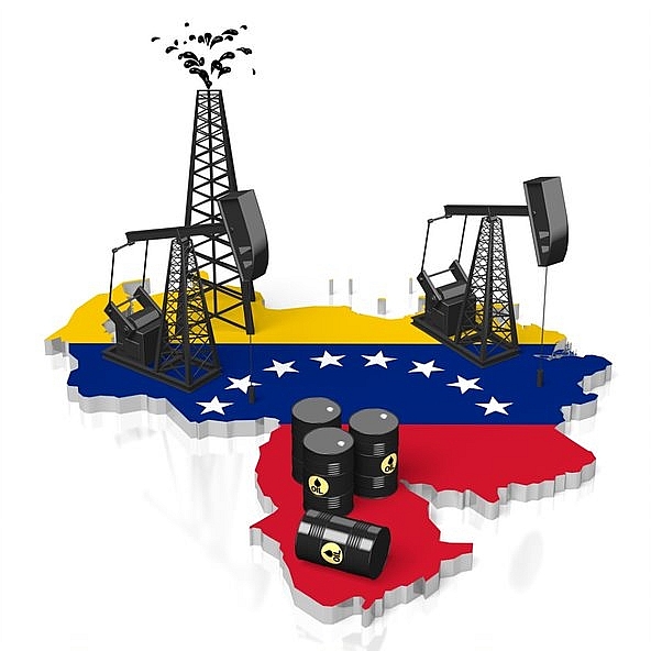 0701-venezuela-oil-derrick-pump-jack-from-shutterstock