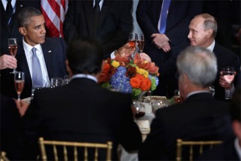 Putin đang "bóc mẽ" Obama?