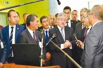 Algeria tiếp tục thăm dò khí đá phiến