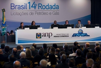 Brazil thu về số tiền kỷ lục từ bán thầu dầu mỏ ngoài khơi
