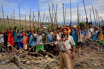 Peru: Người da đỏ chiếm đóng một cơ sở dầu mỏ ở rừng Amazon