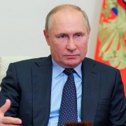 Tổng thống Putin: Giá nhiên liệu tăng cao là do 