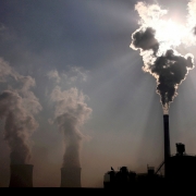 Trung Quốc đặt mục tiêu hạn chế sử dụng nhiên liệu hóa thạch