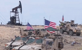 Lực lượng Mỹ lại bị tố đánh cắp dầu của Syria