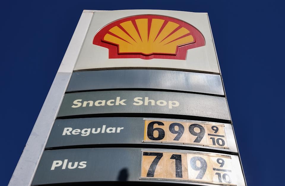 Vì sao lợi nhuận của Shell giảm mạnh?