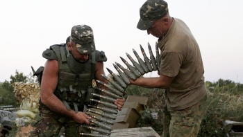 Miền Đông Ukraine gia tăng xung đột, 4 lính Kiev bị giết