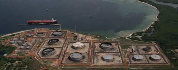 Total gia hạn hợp đồng quản lý cảng dầu lớn nhất Congo thêm 20 năm