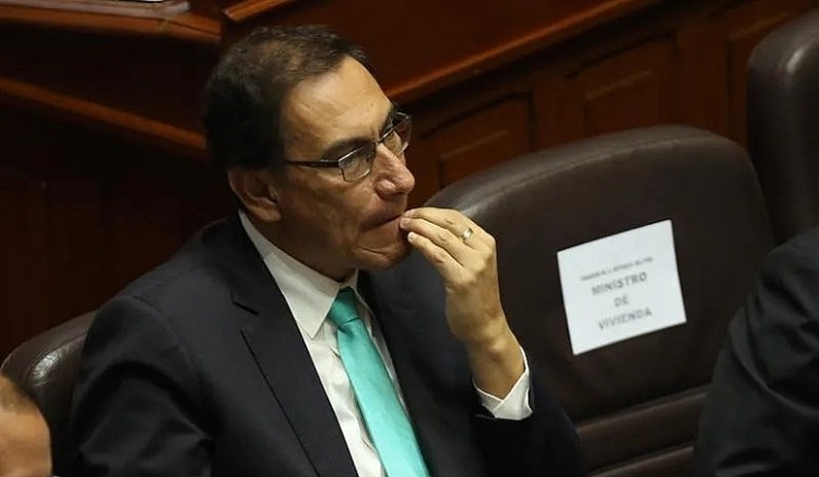 Tổng thống Peru bị Quốc hội phế truất