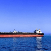 Đội tàu chở dầu của Nga trên đường tới hạ nhiệt cho cuộc khủng hoảng nhiên liệu tại Mỹ