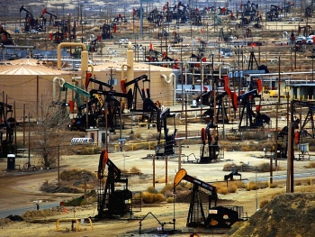 Sản lượng dầu của Mỹ sẽ vượt Arập Xêút trong năm 2018?