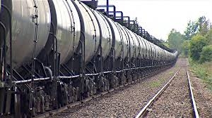Canada muốn tăng cường xuất khẩu dầu bằng tàu hỏa