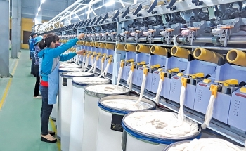 Sản xuất vải vẫn là “điểm nghẽn” của ngành dệt may