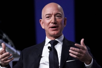 Ba thói quen "ngược đời" của tỷ phú giàu nhất hành tinh Jeff Bezos