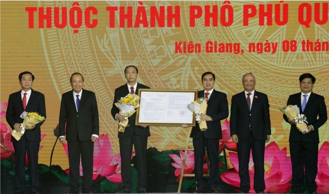 Phú Quốc chính thức trở thành thành phố đảo đầu tiên của Việt Nam - 1