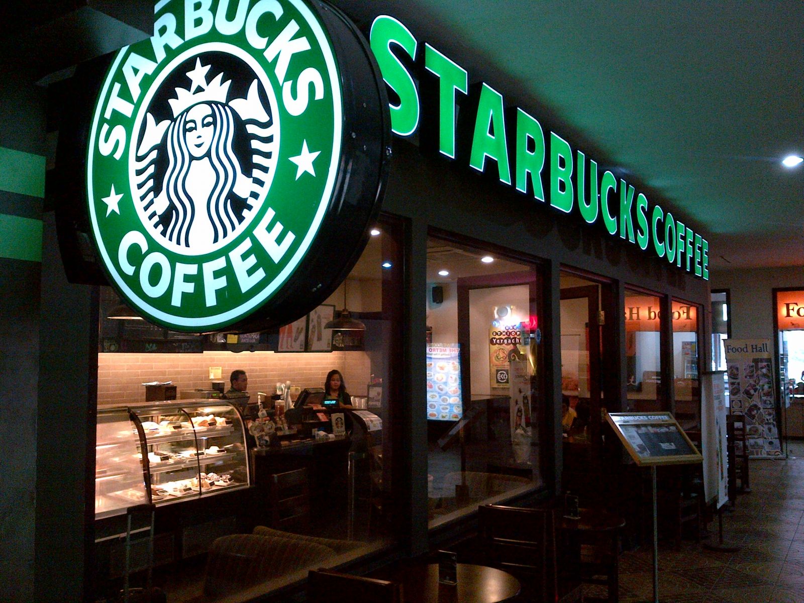 Starbuck giờ đây đã có 27.300 cửa hàng ở 75 nước.
