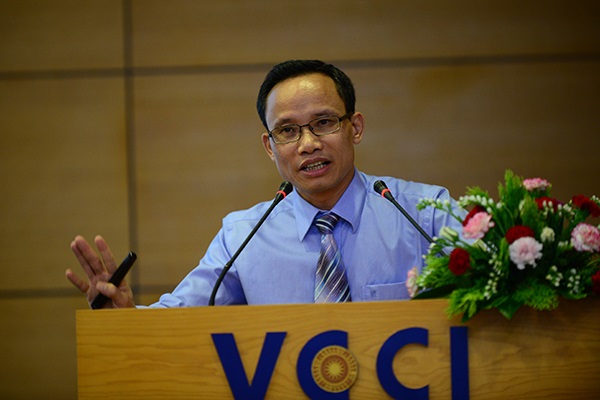TS. Cấn Văn Lực, chuyên gia Kinh tế trưởng BIDV, Thành viên Hội đồng Tư vấn Chính sách Tài chính - Tiền tệ Quốc gia
