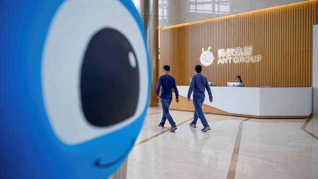 Ant Group - công ty công nghệ tài chính thuộc sở hữu của tập đoàn Alibaba và cơ quan quản lý Trung Quốc vừa đạt thỏa thuận về một kế hoạch tái cơ cấu hoạt động.