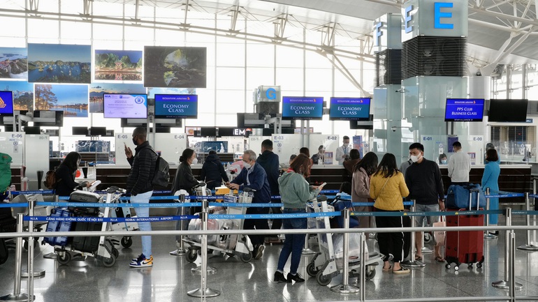 Mở cửa bay quốc tế - Vấn đề sống còn để Việt Nam vực dậy trong đại dịch - 3