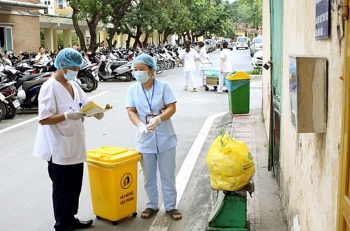Hà Nội đặt mục tiêu xử lý triệt để chất thải y tế nguy hại tại các cơ sở y tế