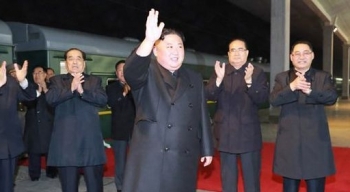 Ông Kim Jong-un lên tàu bọc thép tới Nga họp thượng đỉnh với ông Putin