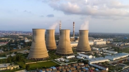 IEA cảnh báo khí thải các-bon tăng, phục hồi kinh tế chưa bền vững
