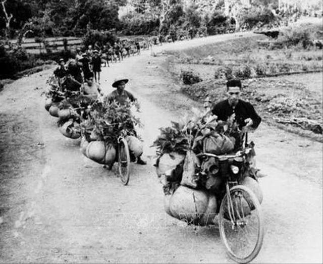 nhin lai 56 ngay dem lam nen chien thang dien bien phu chan dong dia cau