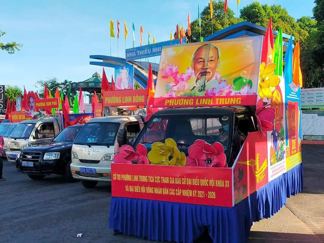 Hà Nội, TP Hồ Chí Minh đã sẵn sàng cho ngày hội bầu cử
