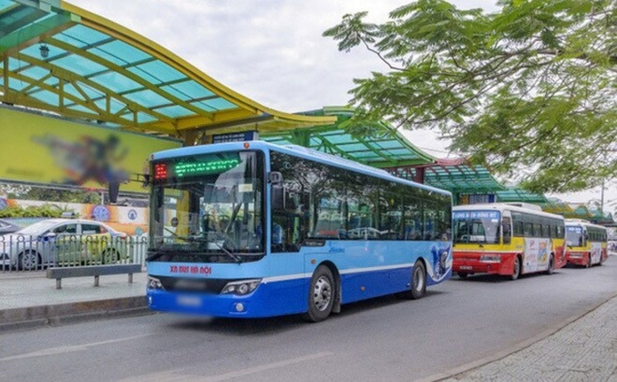 Người dân Hà Nội sắp dễ dàng tiếp cận xe buýt?