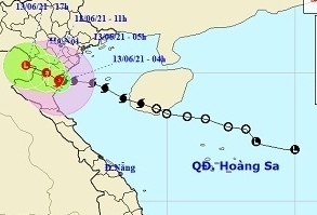 Bão số 2 đổ bộ đất liền Thái Bình - Bắc Nghệ An, gió giật cấp 10